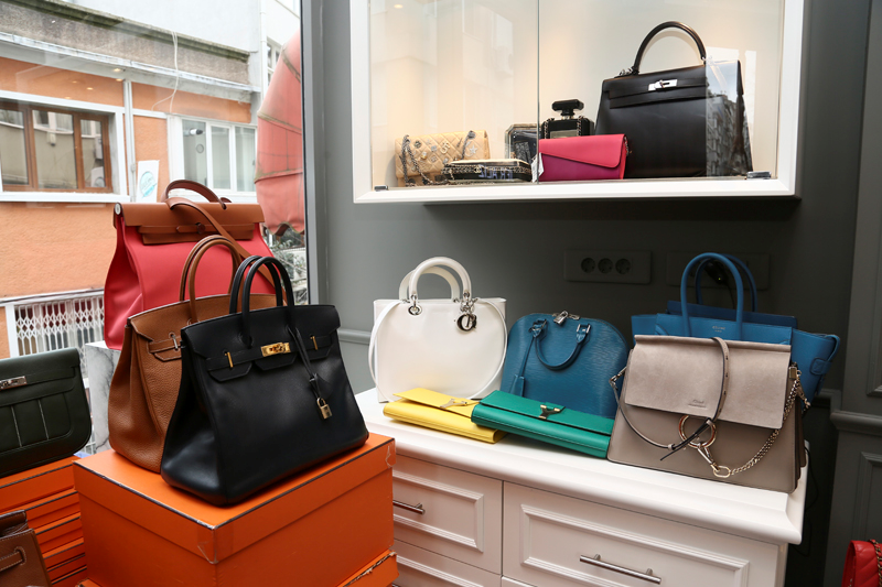 AUTHENTIC SECONDS ÜÇÜNCÜ MAĞAZASINI AÇTI