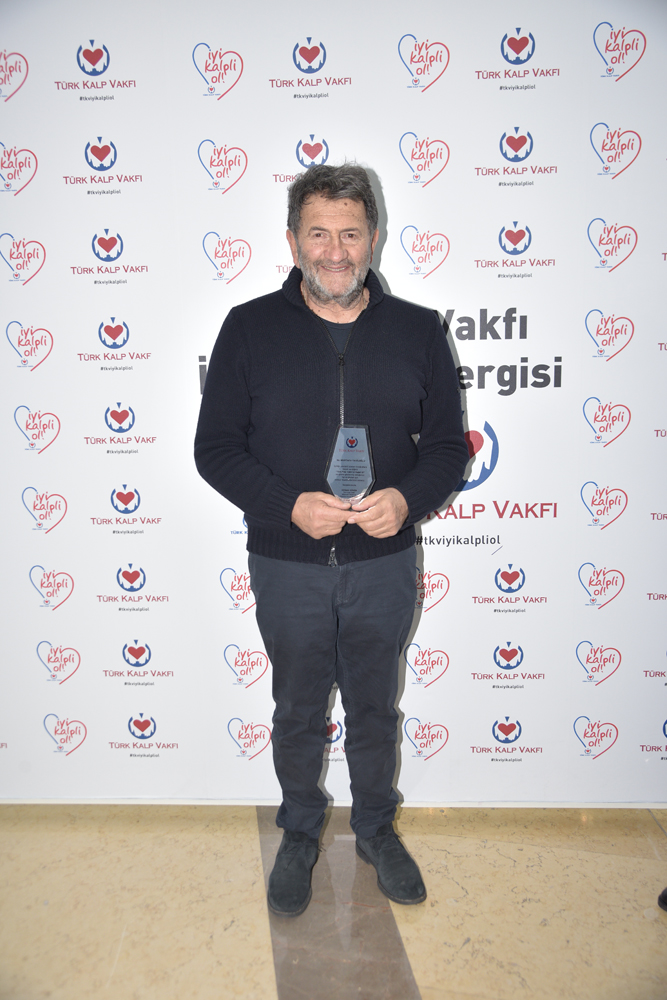 11 ÜNLÜ İSİMDEN  ÖRNEK PROJE  ’İYİ KALPLİ OL’ 