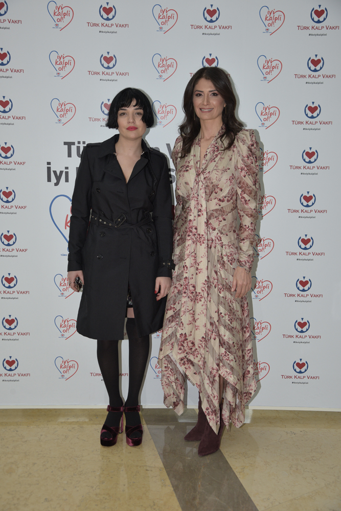 11 ÜNLÜ İSİMDEN  ÖRNEK PROJE  ’İYİ KALPLİ OL’ 