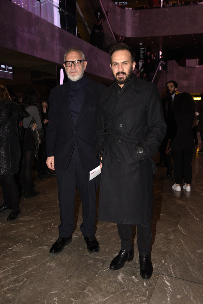 ALICE MÜZİKALİ İZLEYİCİ İLE BULUŞTU