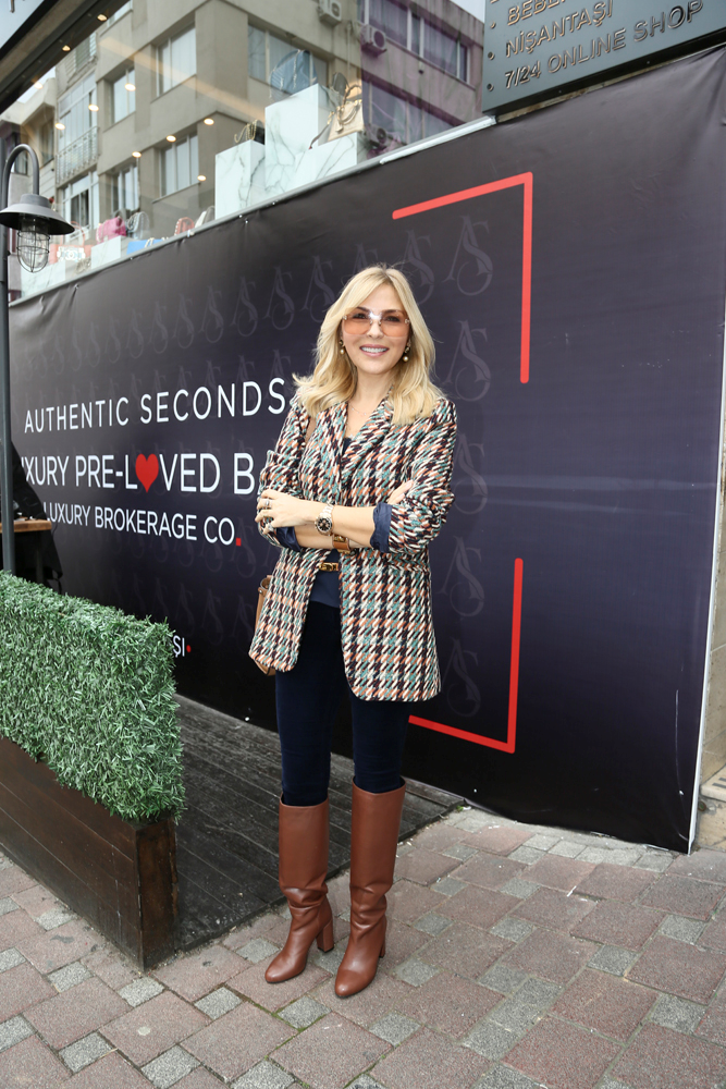 AUTHENTIC SECONDS ÜÇÜNCÜ MAĞAZASINI AÇTI