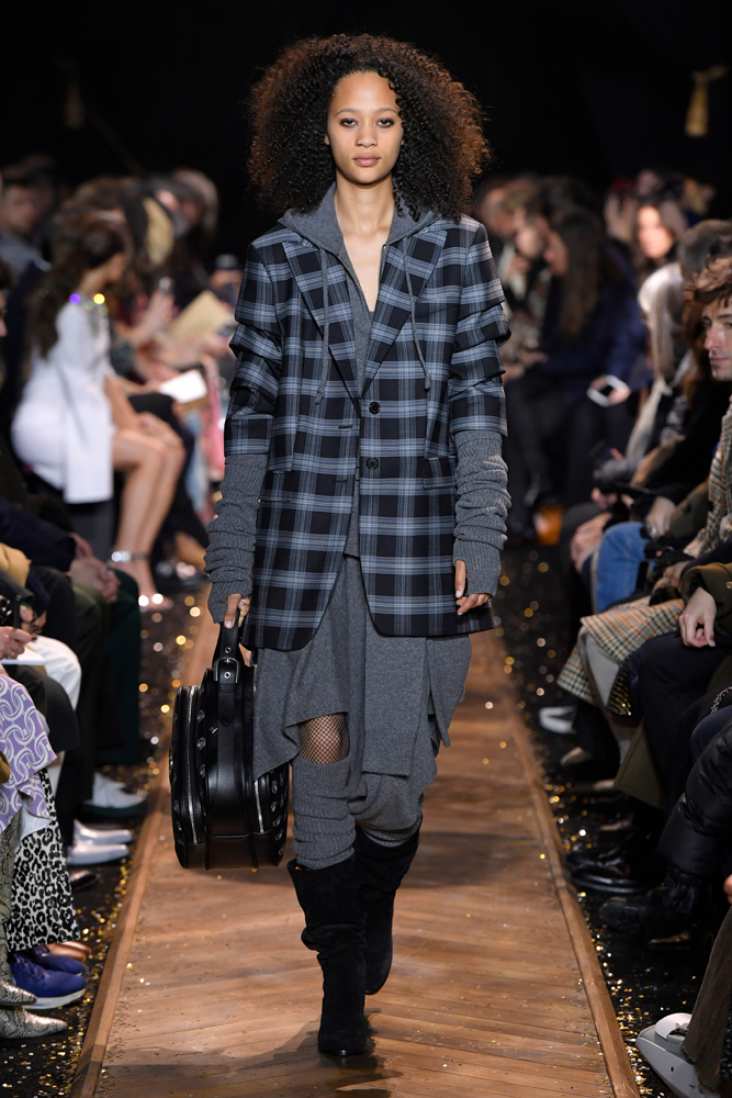 MICHAEL KORS 2019 SONBAHAR/KIŞ DEFİLESİ