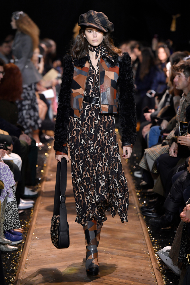 MICHAEL KORS 2019 SONBAHAR/KIŞ DEFİLESİ