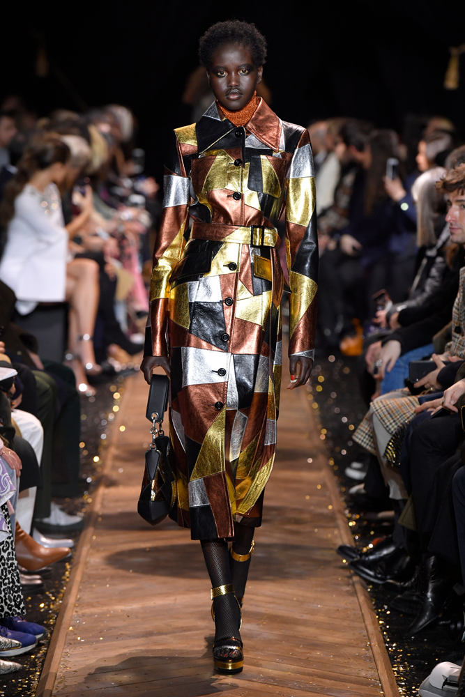 MICHAEL KORS 2019 SONBAHAR/KIŞ DEFİLESİ