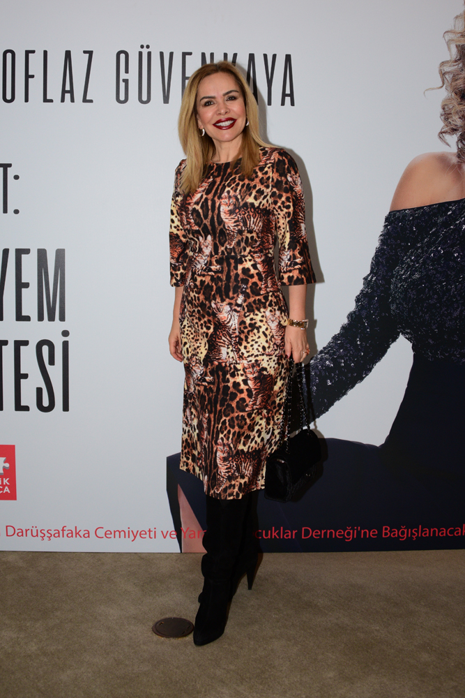 GÖRÜNENİN ÖTESİNİ KALEME ALDI