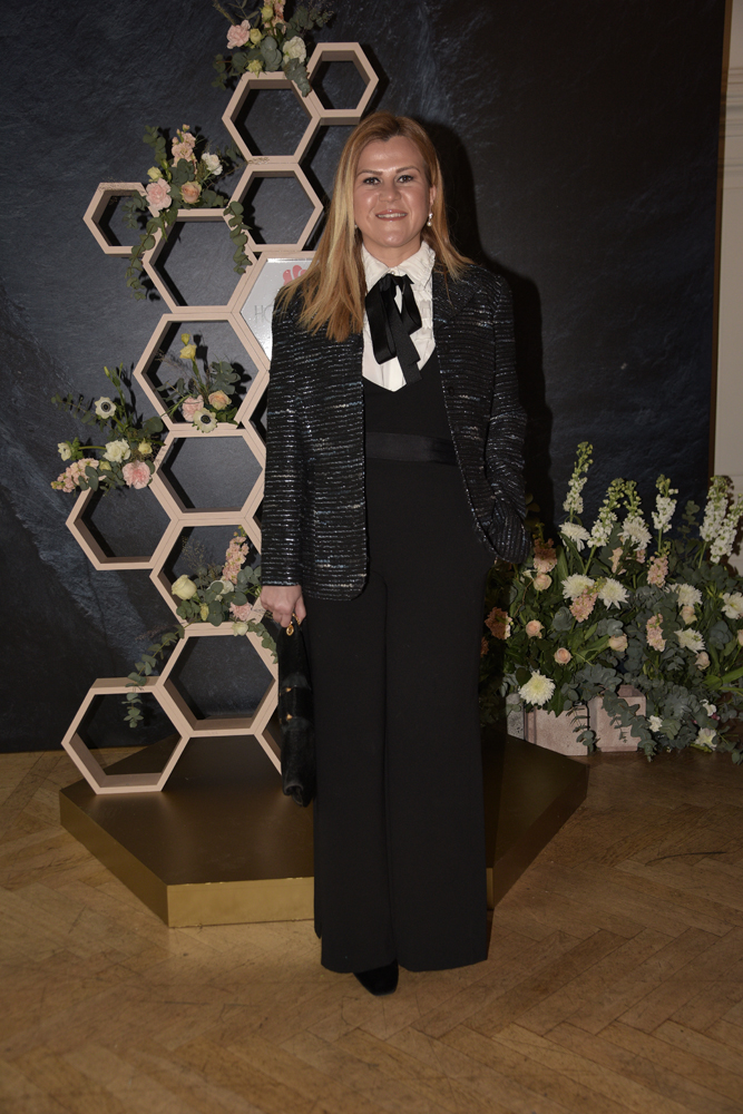 İSVİÇRE’DEN TÜRKİYE’YE GELEN GÜZELLİK DENEYİMİ