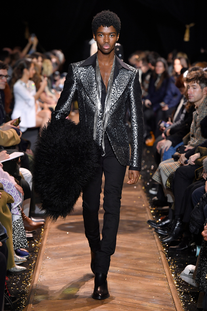 MICHAEL KORS 2019 SONBAHAR/KIŞ DEFİLESİ