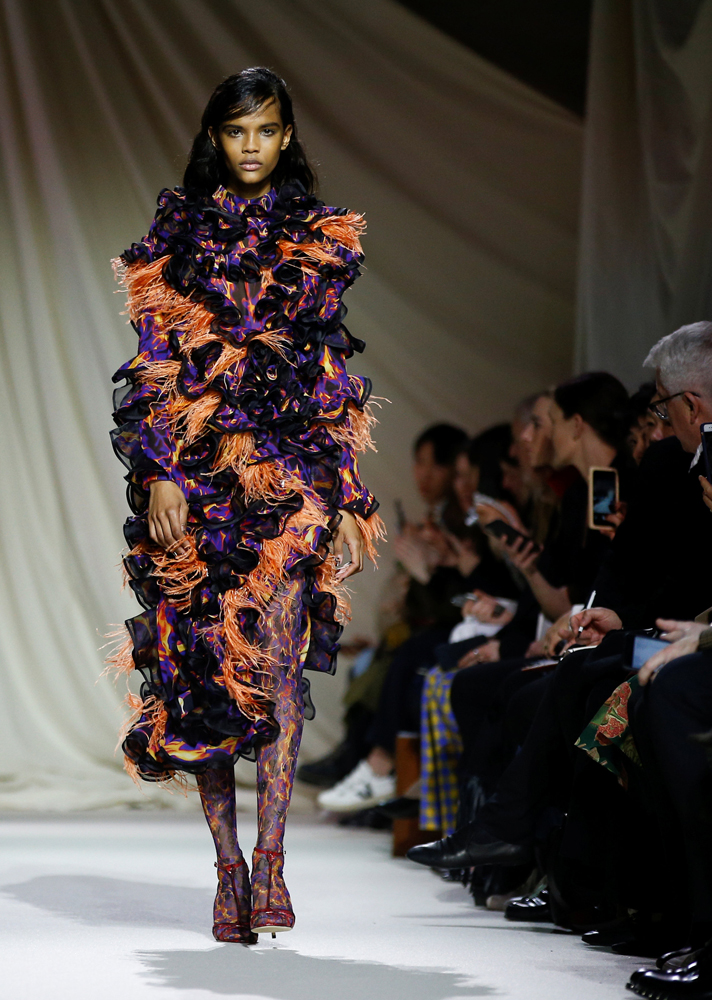 MARY KATRANTZOUNUN GÖKKUŞAĞI 