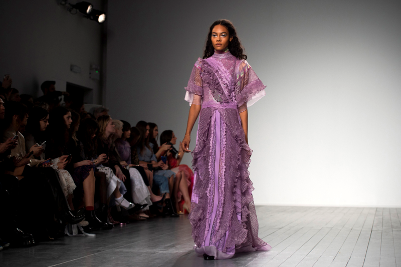 BORA AKSU LONDRA MODA HAFTASI'NDA