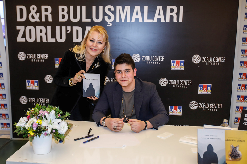 KAAN SABANCIDAN İMZA GÜNÜ