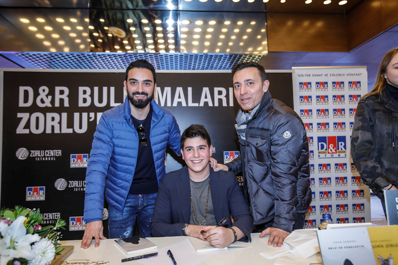 KAAN SABANCIDAN İMZA GÜNÜ