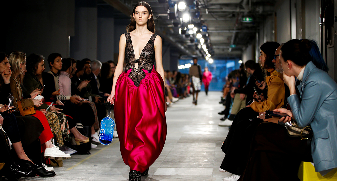 CHRISTOPHER KANE DEFİLESİ