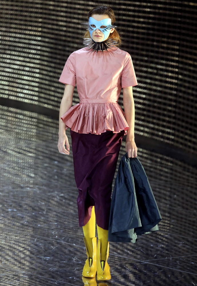 GUCCİ MİLANO MODA HAFTASI DEFİLESİ