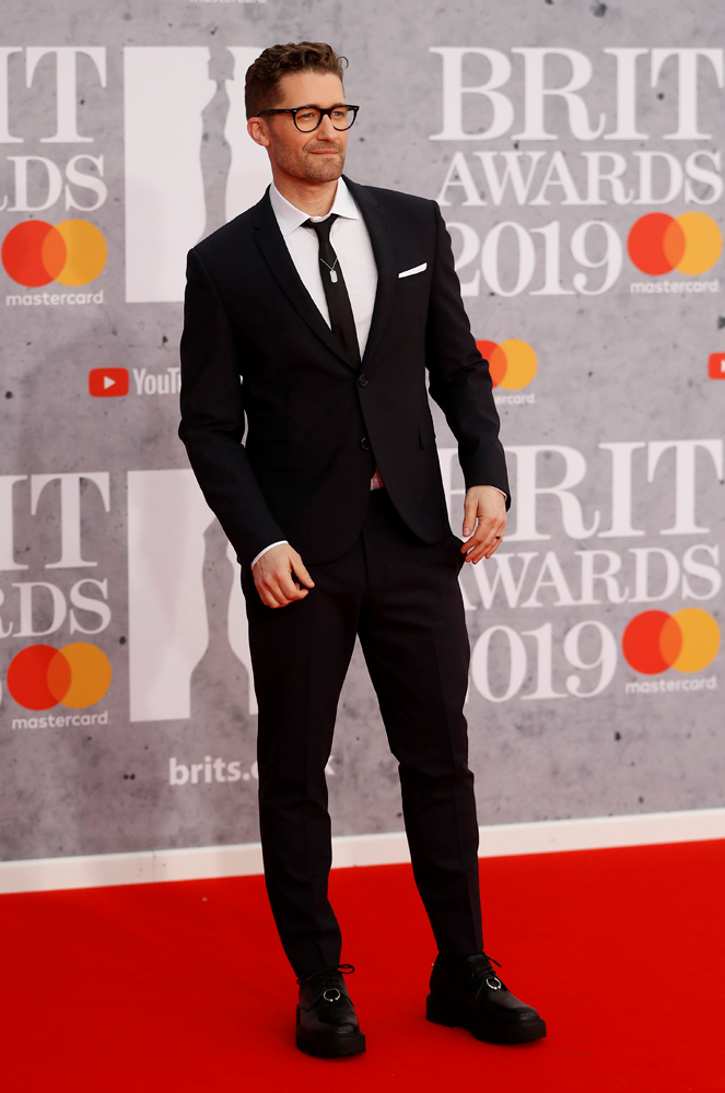 BRIT AWARDS'TA YILDIZLAR GEÇİDİ