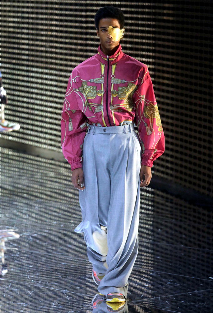 GUCCİ MİLANO MODA HAFTASI DEFİLESİ