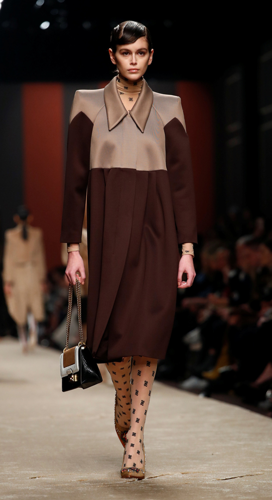 FENDİ 2019/2020 SONBAHAR/KIŞ KOLEKSİYONU