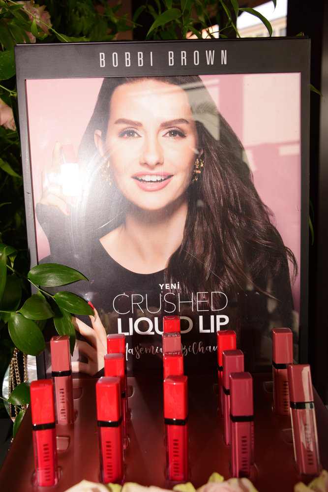 YASEMİN ÖZİLHAN X BOBBI BROWN 