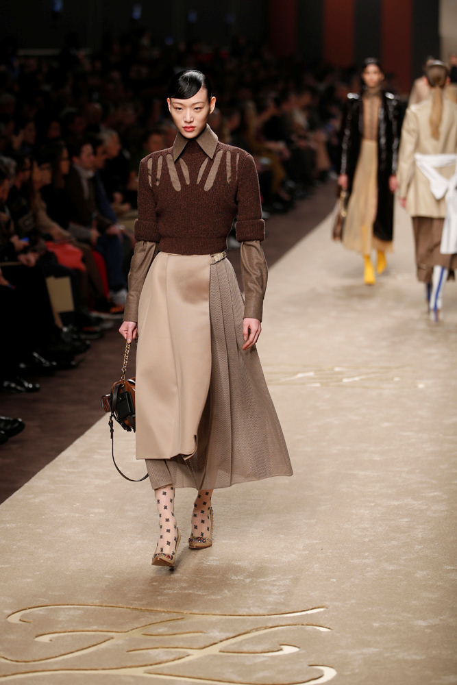 FENDİ 2019/2020 SONBAHAR/KIŞ KOLEKSİYONU