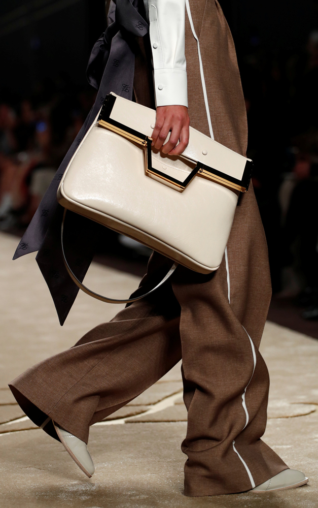 FENDİ 2019/2020 SONBAHAR/KIŞ KOLEKSİYONU