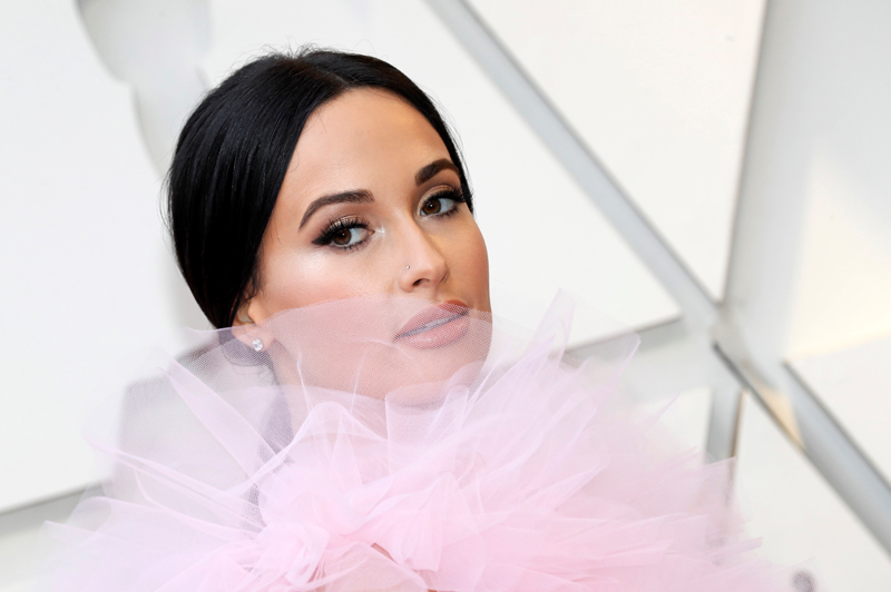 OSCAR ÖDÜLLERİ'NDE KIRMIZI HALI ŞIKLIĞI