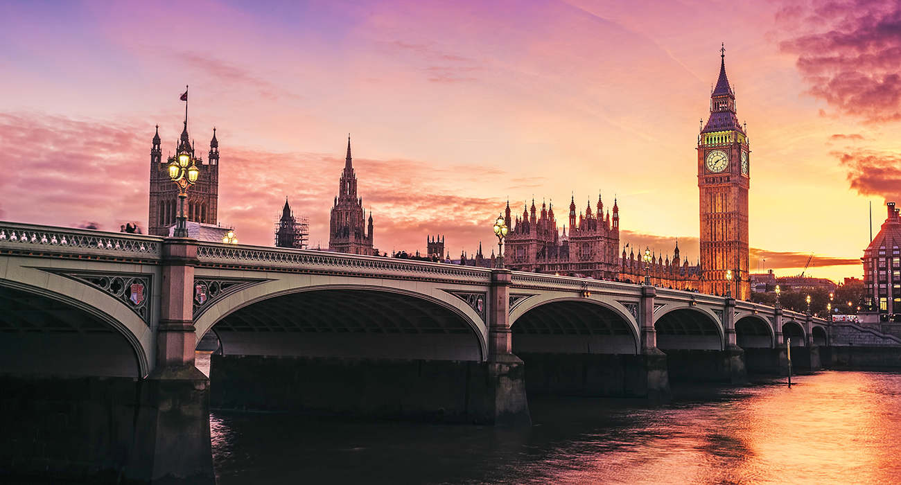 GÜNEŞ DENİZ'İN MOODBOARD'U