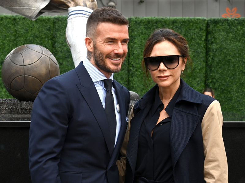 DAVID BECKHAM'IN YENİ HEYKELİ