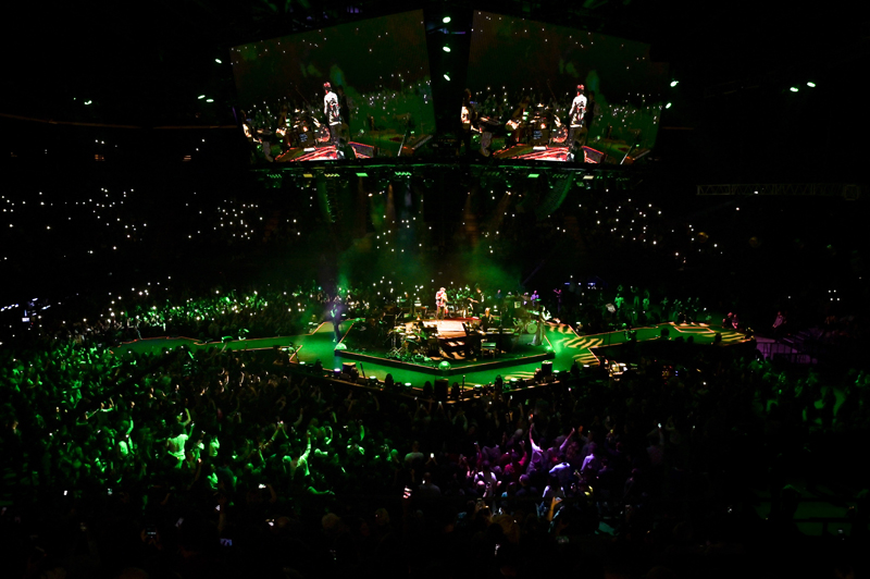 KENAN DOĞULU’DAN 360 DERECE KONSER