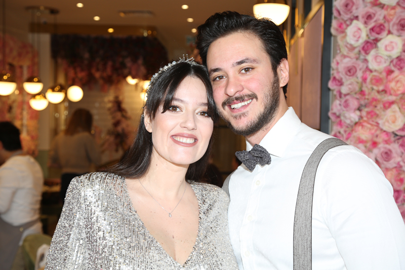 PELİN AKİL BABY SHOWER DÜZENLEDİ