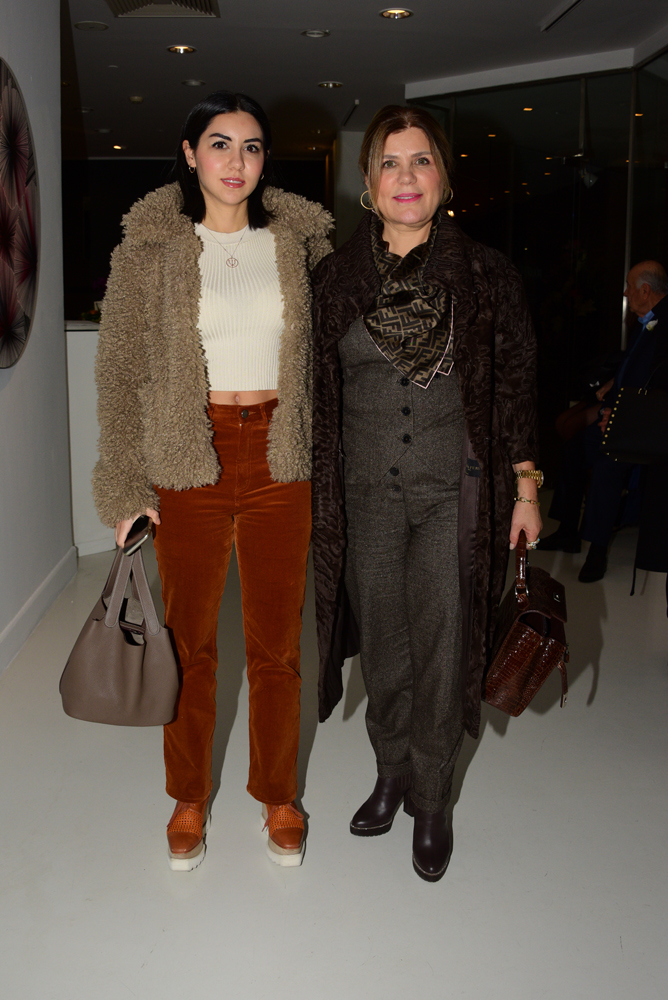 İNCİ ERTUĞ'UN YENİ SERGİSİ EKAV ART GALERİ'DE