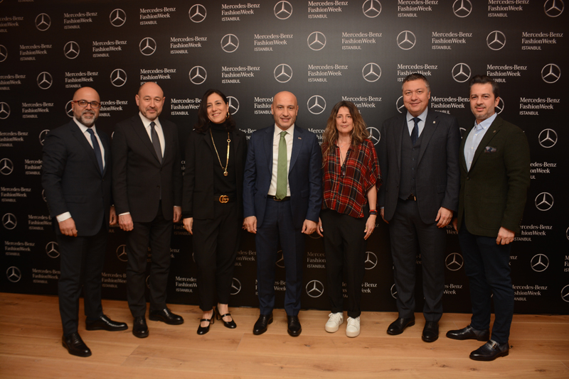 MERCEDES-BENZ FASHION WEEK İSTANBUL'DAN AÇILIŞA ÖZEL PARTİ