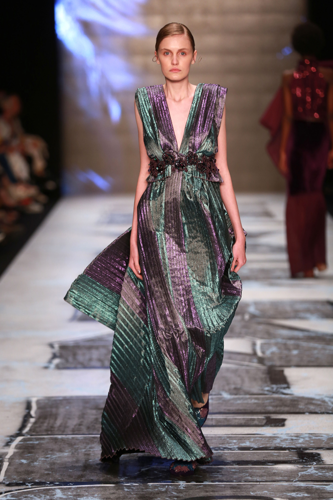 ÖZLEM SÜER | MBFWI