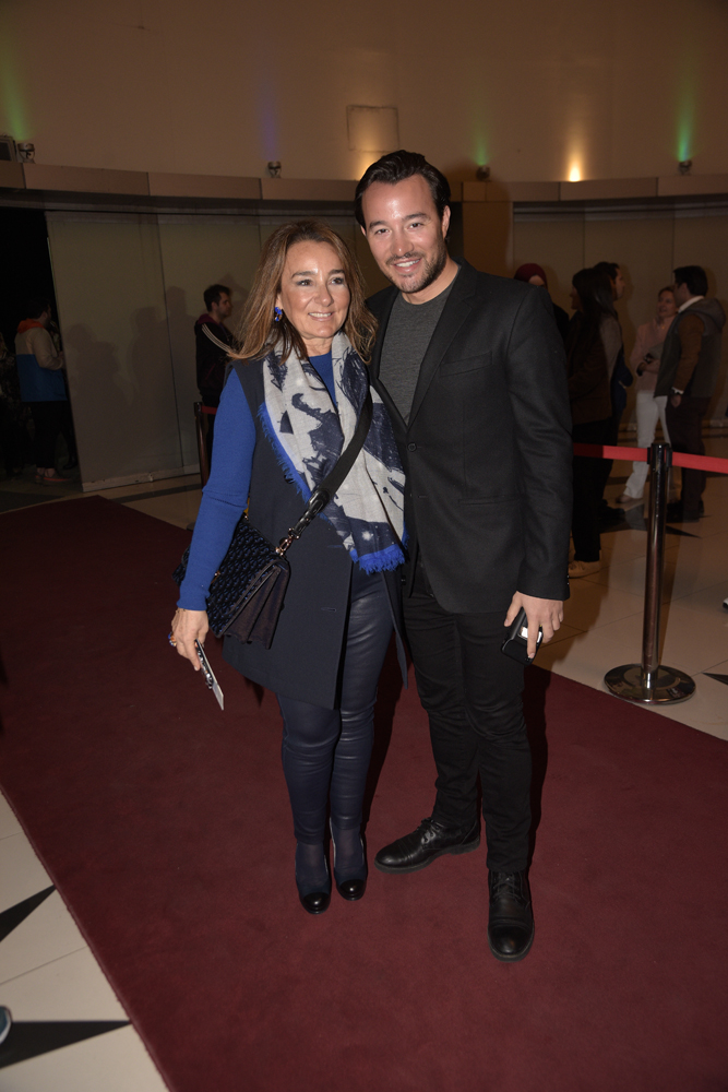 CEM YILMAZ İLK GÖSTERİSİNDE GÖNÜLLERİ FETHETTİ