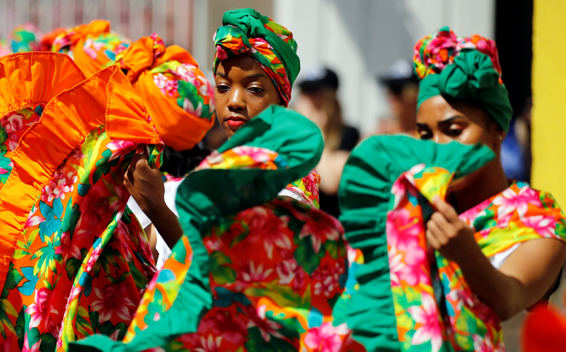 PRENS CHARLES VE DÜŞES CAMILLA'DAN TARİHİ ZİYARET