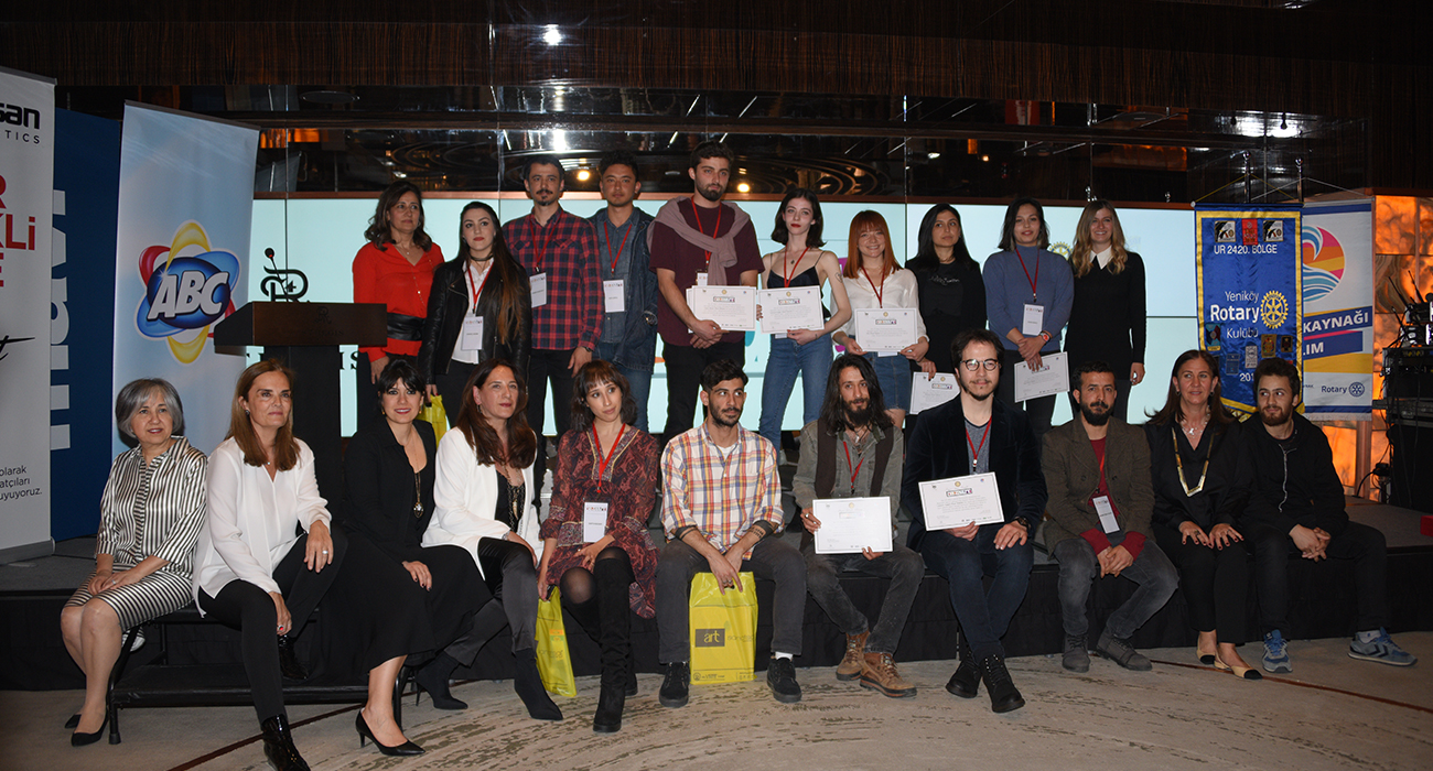 GENÇ SANATÇILARA DESTEK