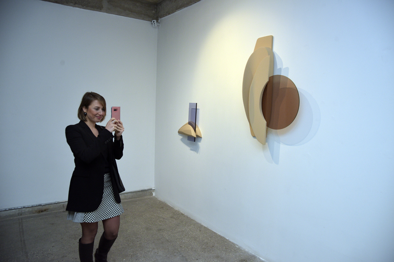 EBRU DÖŞEKÇİ’DEN “KALANLAR”