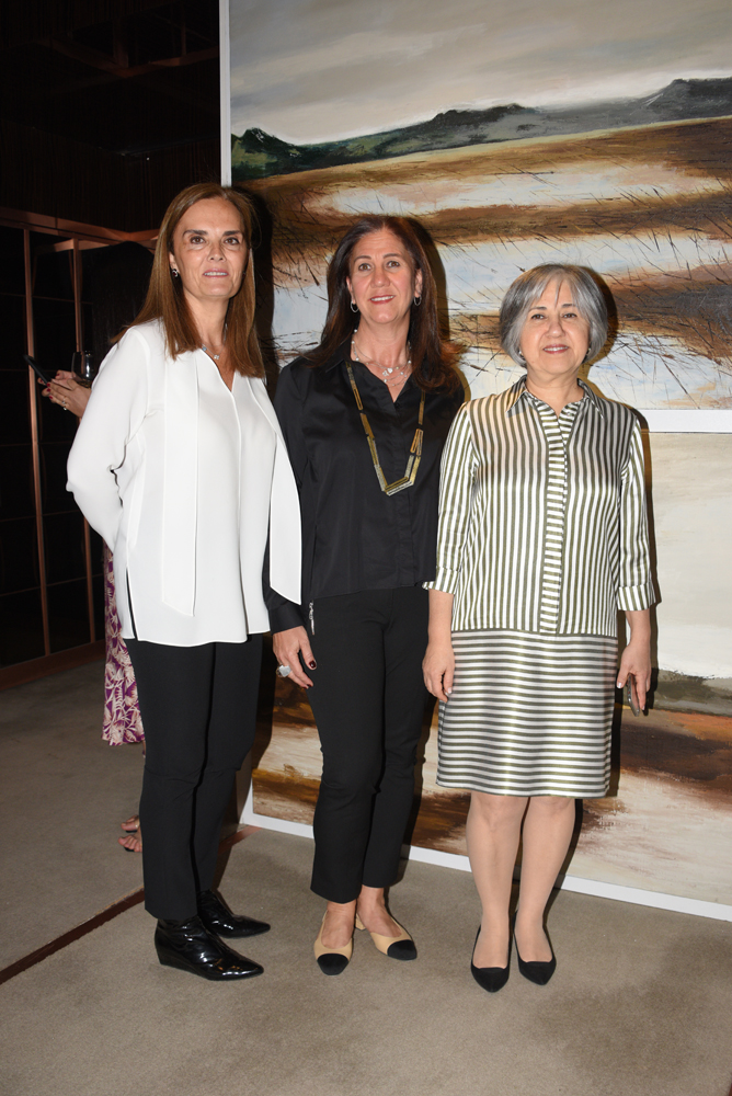 GENÇ SANATÇILARA DESTEK