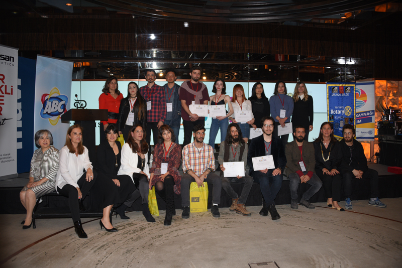 GENÇ SANATÇILARA DESTEK