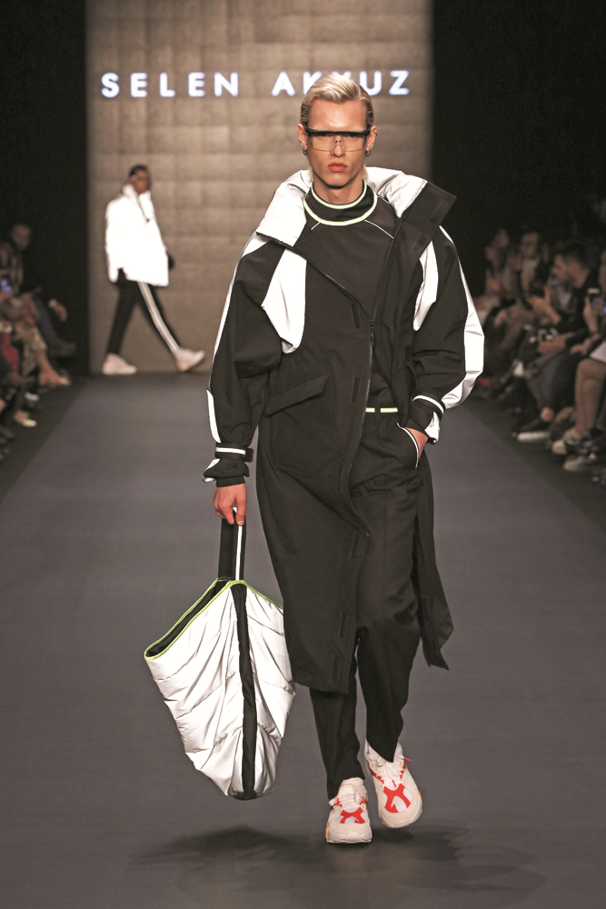 SELEN AKYÜZ'ÜN MOODBOARD'U