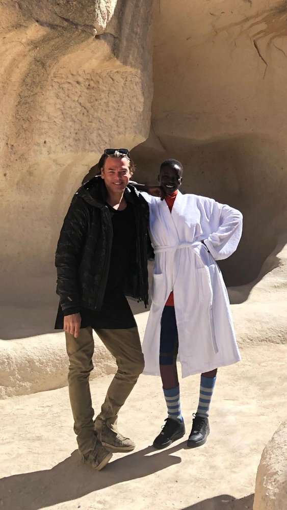 MERT ALAŞ VE BELLA HADID'İN KAPADOKYA MACERASI