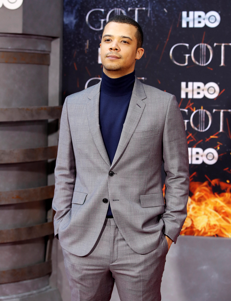 GAME OF THRONES'UN PRÖMİYERİ YAPILDI