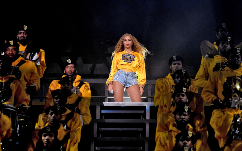 BEYONCE'DEN 'HOMECOMING'