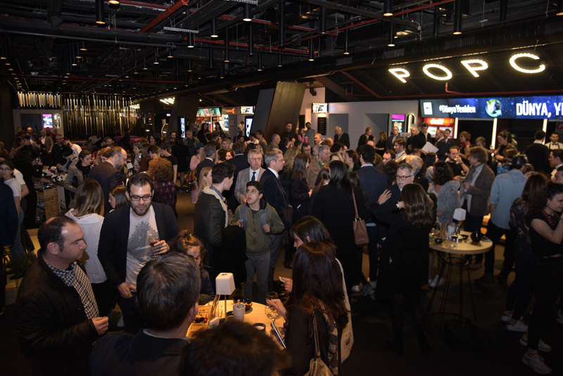 “DÜNYA, YENİDEN”