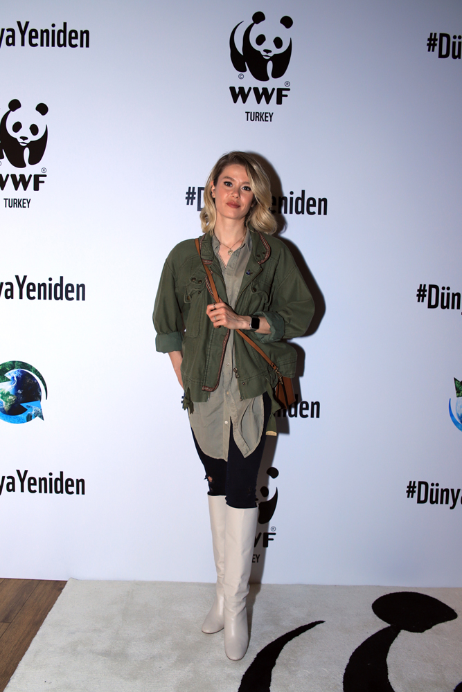 “DÜNYA, YENİDEN”