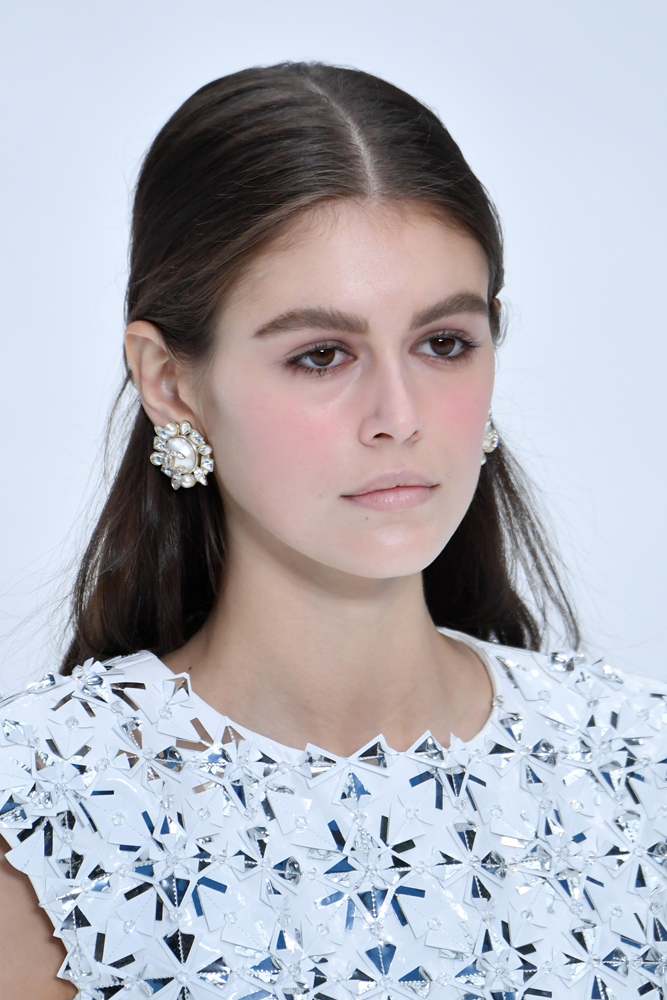 DEVİR ONLARIN DEVRİ