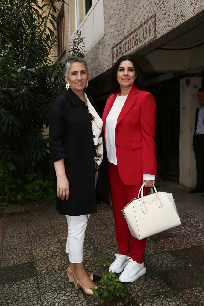 ŞEBNEM ÇAPA'NIN BUTİĞİNDE GELENEKSEL ÇUKURCUMA BULUŞMASI