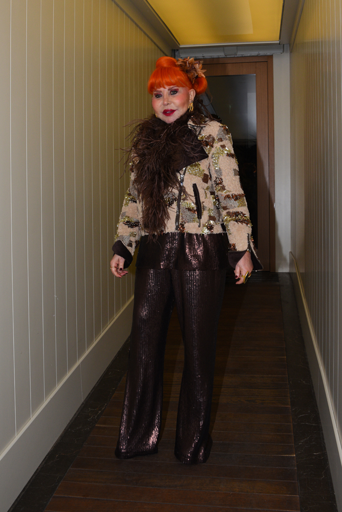 CEMRE BİRAND VE DOSTLARI BİR ARADA