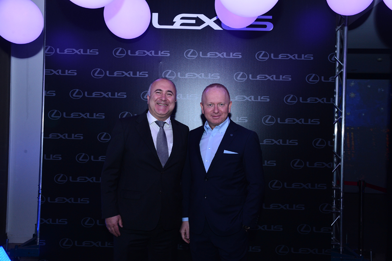LEXUS'TAN YENİ SHOWROOM