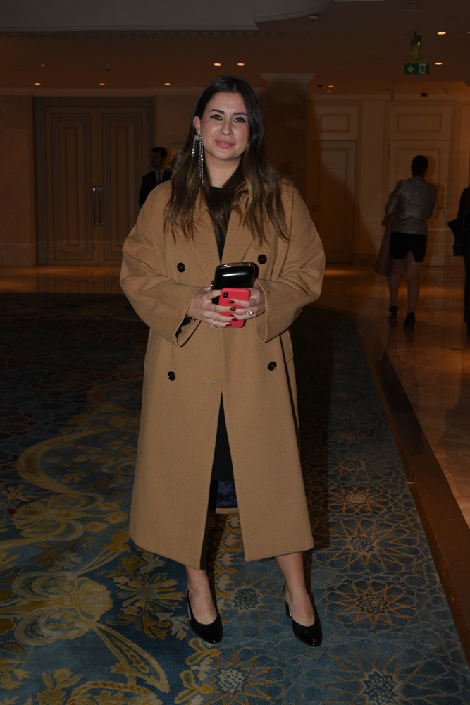 DİLEK HANİFTEN 30. YILA ÖZEL DEFİLE