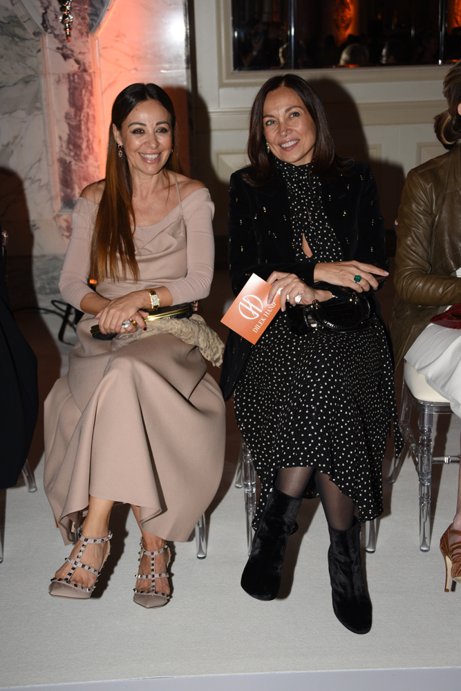 DİLEK HANİFTEN 30. YILA ÖZEL DEFİLE