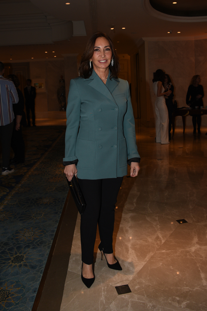 DİLEK HANİFTEN 30. YILA ÖZEL DEFİLE